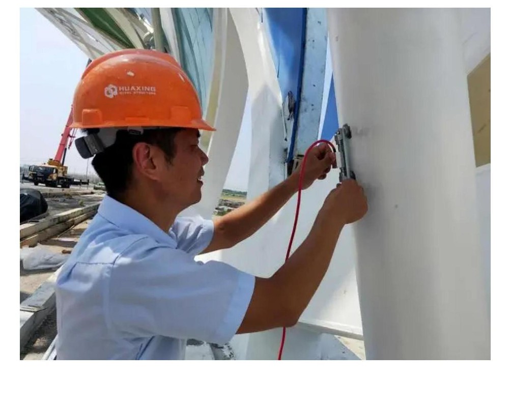 高樁梁板式碼頭智能監測